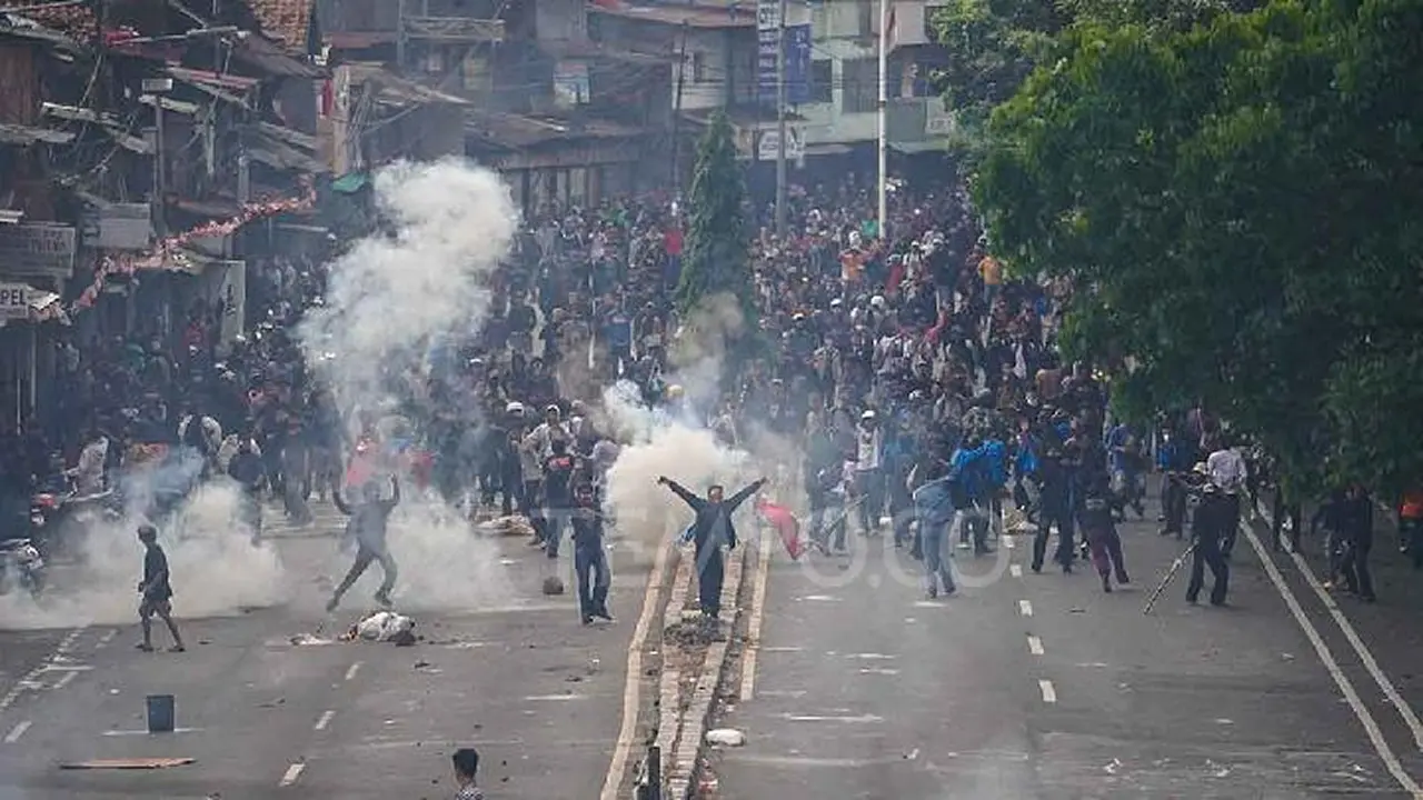 Kronologi Demo 25 Agustus: Jurnalis Antara Terluka dalam Aksi | Nasional